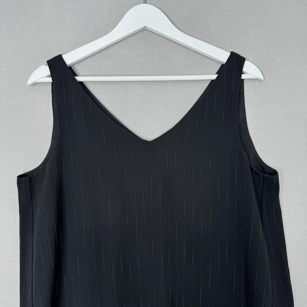 MM.LaFleur Rhonda Top Womens Large Black Pinstripe V Neck Blouse Tank Office - Picture 3 of 12